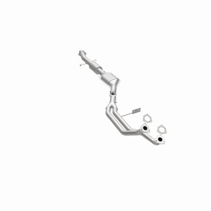 MagnaFlow Conv Direct Fit OEM 98-99 323i 2.5L Underbody