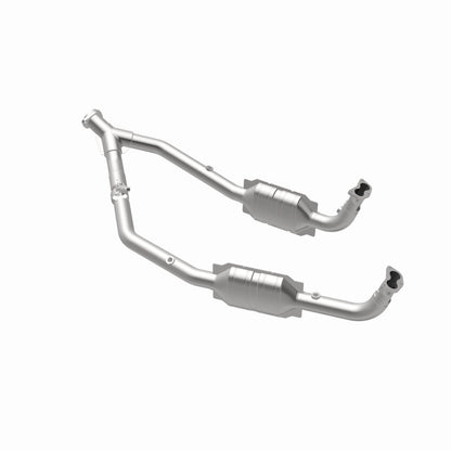 MagnaFlow Conv Direct Fit OEM 2003 Land Rover Discovery Underbody