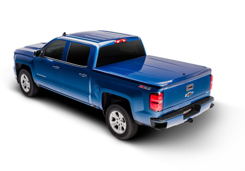 UnderCover 15-19 Chevy Silverado 1500 (19 Legacy) & 2500/3500HD 5.8ft Lux Bed Cover- Deep Ocean Blue