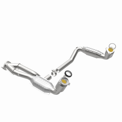 MagnaFlow Conv DF 99-00 Chevy Pickups 4.3L