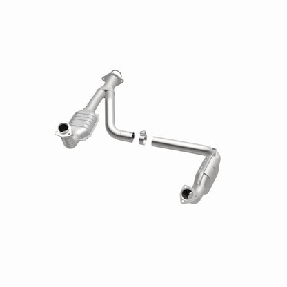 MagnaFlow Conv DF 07-09 Chevrolet/GMC Silverado/Sierra 2500 HD 6.0L Y-Pipe Assembly excludes Classic