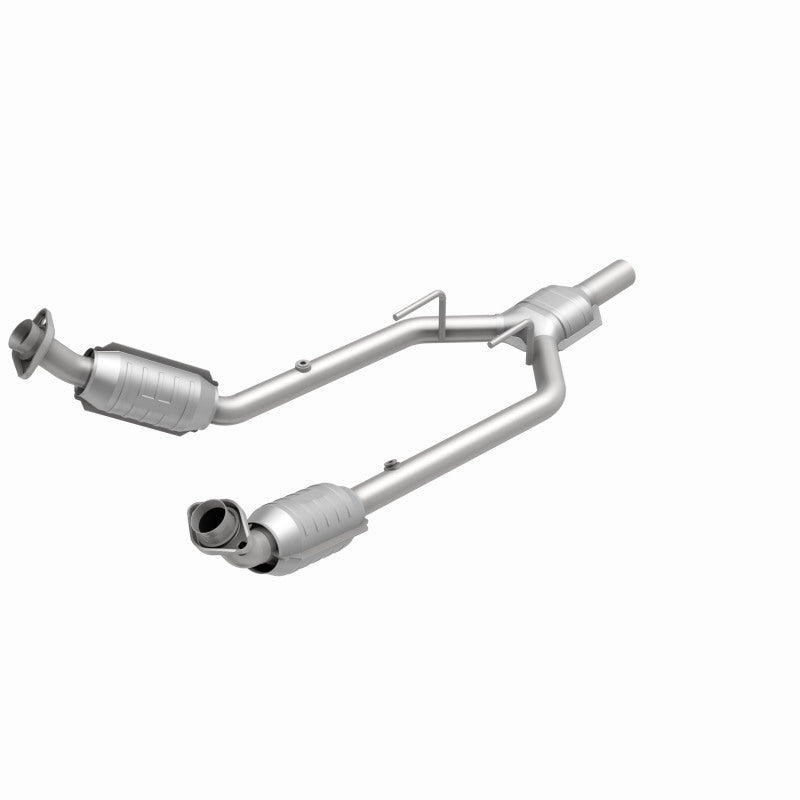 MagnaFlow Conv DF 96-97 Mercury Cougar 3.8L