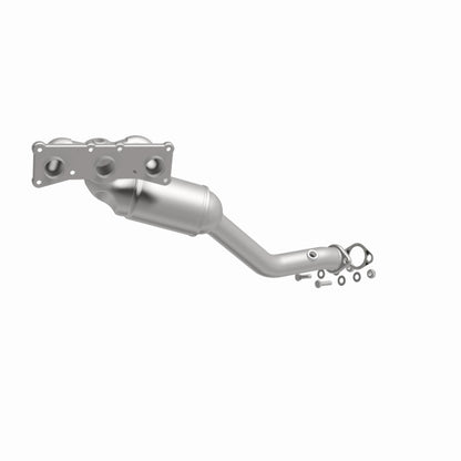 MagnaFlow Conv DF BMW 08-13 128i/07-13 328i/07-08 328Xi/06 325i/325iX/330i/300Xi 3.0L Front Manifold