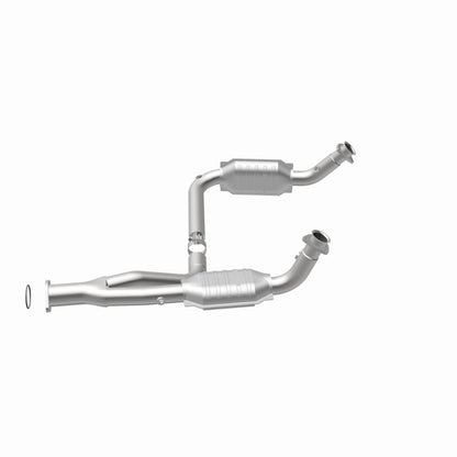 MagnaFlow Conv DF 07-09 Chevrolet/GMC Silverado/Sierra 2500 HD 6.0L Y-Pipe Assembly excludes Classic