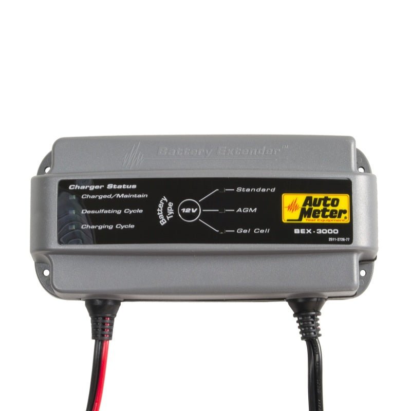 Autometer Battery Charger/Maintainer 12V/3A AutoMeter Battery Chargers