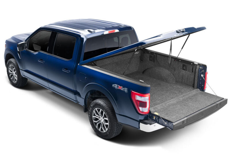 UnderCover 2021 Ford F-150 Crew Cab 5.5ft Elite LX Bed Cover - Iconic Silver