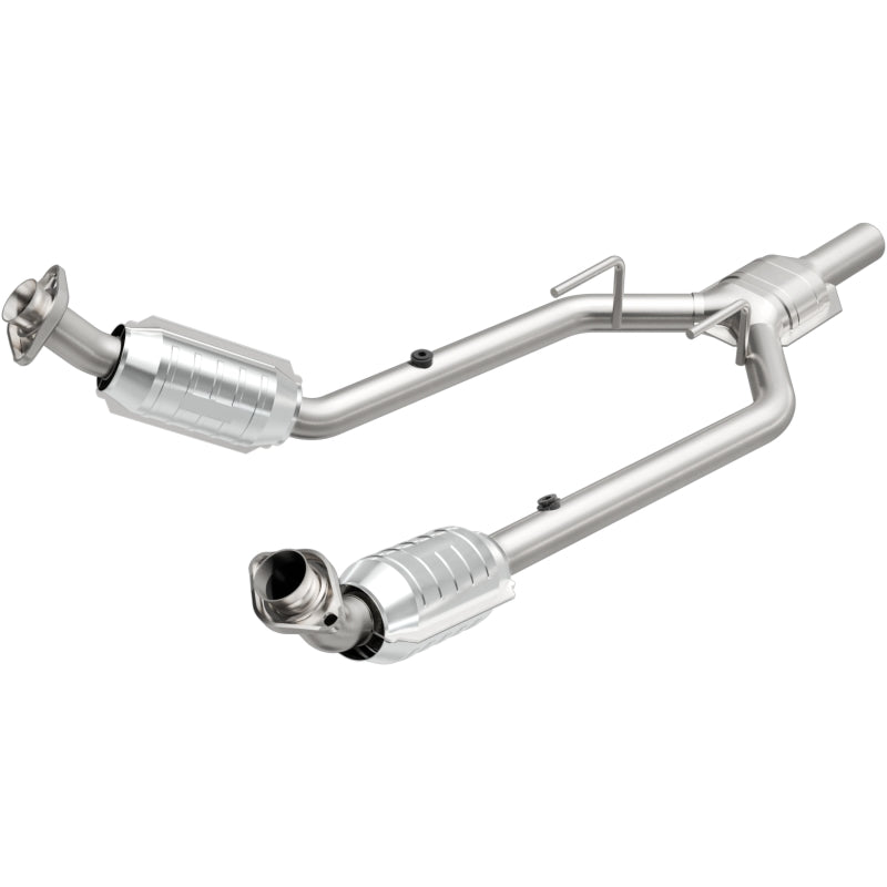 MagnaFlow Conv DF 96-97 Mercury Cougar 3.8L