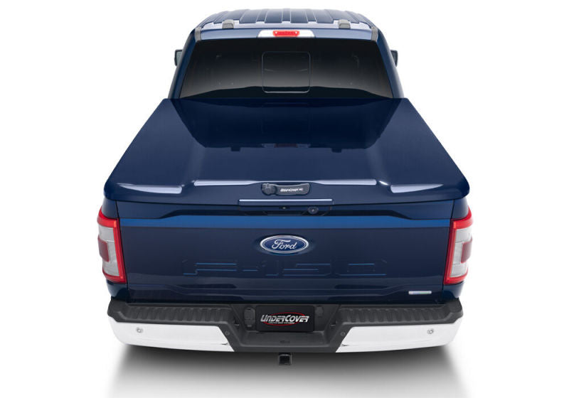 UnderCover 2021 Ford F-150 Crew Cab 5.5ft Elite LX Bed Cover - Guard Effect