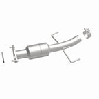 MagnaFlow Direct Fit Catalytic Converter 2010-2012 CX-7 2.5 L Underbody