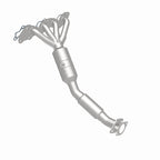 MagnaFlow Direct Fit Catalytic Converter 08-09 Ford Focus 2.0L