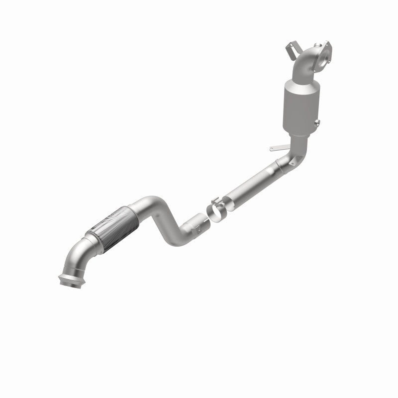 Magnaflow Conv DF 2014-2017 CLA250 L4 2 OEM Underbody