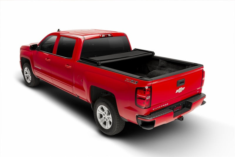 Extang 04-06 Chevy/GMC Silverado/Sierra Crew Cab (5ft 8in) Trifecta 2.0