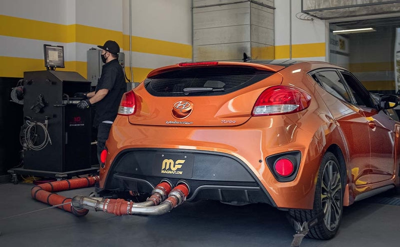 MagnaFlow Direct Fit Catalytic Converter 00-01 Cherokee 4L rr OEM