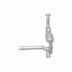 MagnaFlow Direct Fit Catalytic Converter 99-00 Ford Exped 4.6L