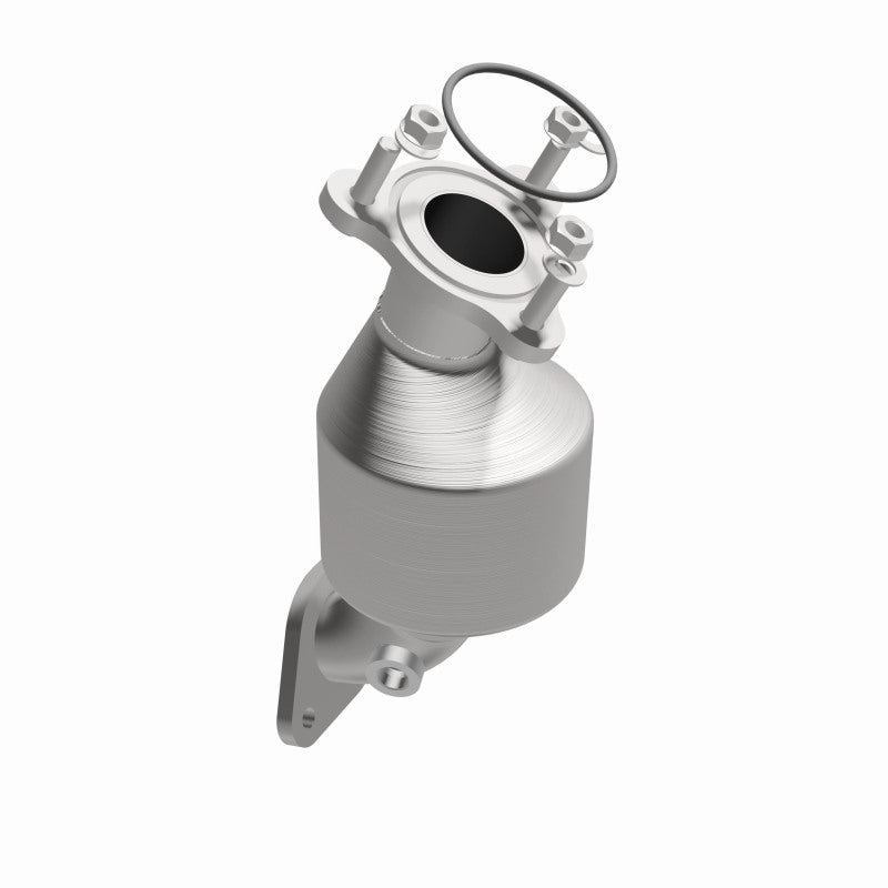 MagnaFlow Direct Fit Catalytic Converter 2010-2011 LaCrosse 3.6 L Underbody