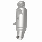 MagnaFlow Direct Fit Catalytic Converter 2015 BMW 640i/740i Underbody