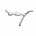 MagnaFlow Direct Fit Catalytic Converter 97-98 Ford F-150 4.6L
