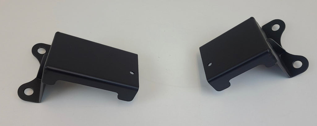 A&A Corvette C5 Radiator Brackets