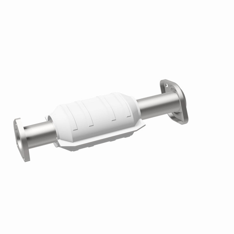 MagnaFlow Direct Fit Catalytic Converter 00-01 Cherokee Rear 4.0L