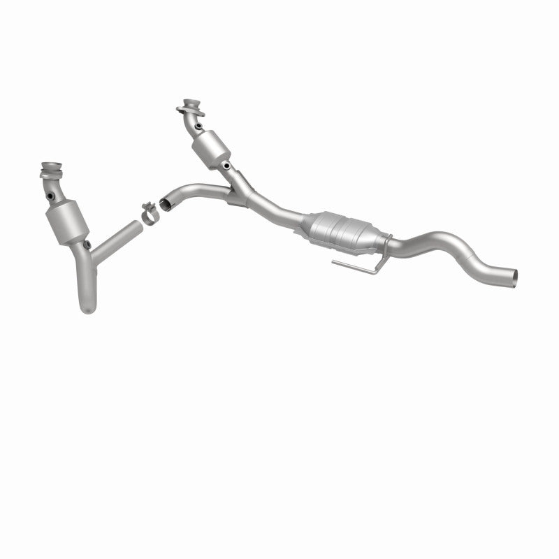MagnaFlow Direct Fit Catalytic Converter 00-02 Dakota 3.9L