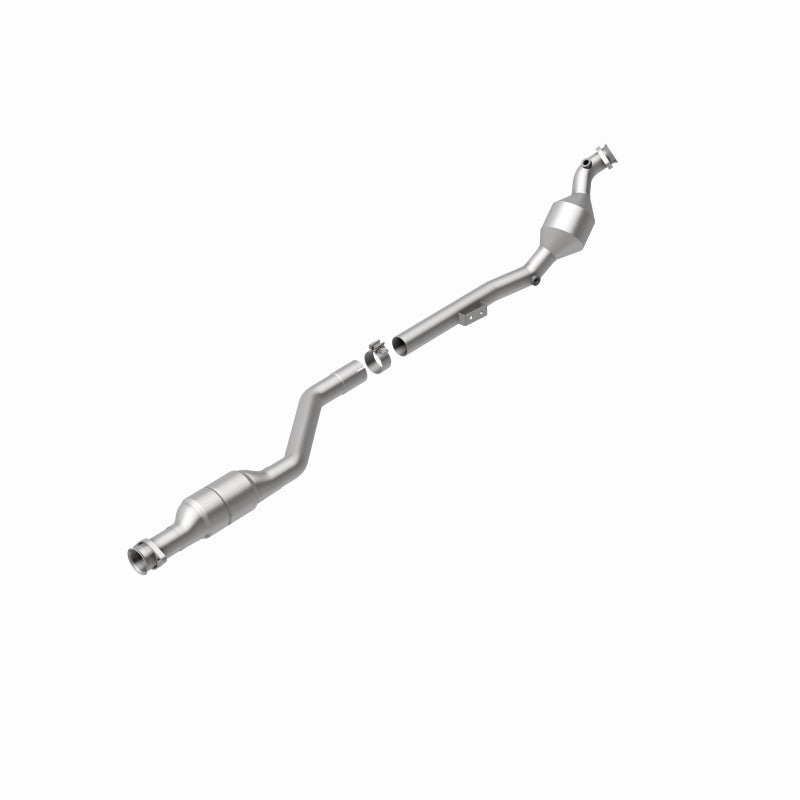 MagnaFlow Direct Fit Catalytic Converter 00-02 Mercedes E430 4.3L