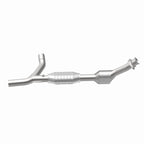 MagnaFlow Direct Fit Catalytic Converter 00-03 Ford Van 4.2L OEM