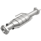 MagnaFlow Direct Fit Catalytic Converter 00-04 Jeep Wrangler Rear