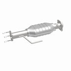 MagnaFlow Direct Fit Catalytic Converter 00-04 Jeep Wrangler Rear