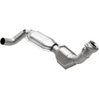MagnaFlow Direct Fit Catalytic Converter 01-02 Ford F-150 5.4L