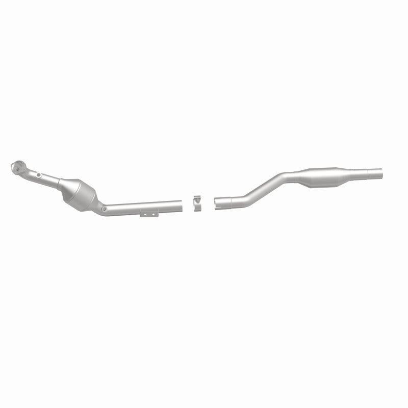MagnaFlow Direct Fit Catalytic Converter 01-03 Mercedes SL500 Passenger Side CA
