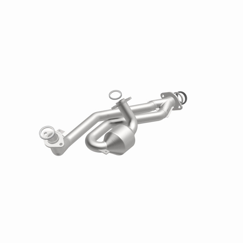 MagnaFlow Direct Fit Catalytic Converter 01-03 Toyota Sienna 3.0L fr