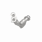 MagnaFlow Direct Fit Catalytic Converter 01-04 Toyota Tacoma 2.7L