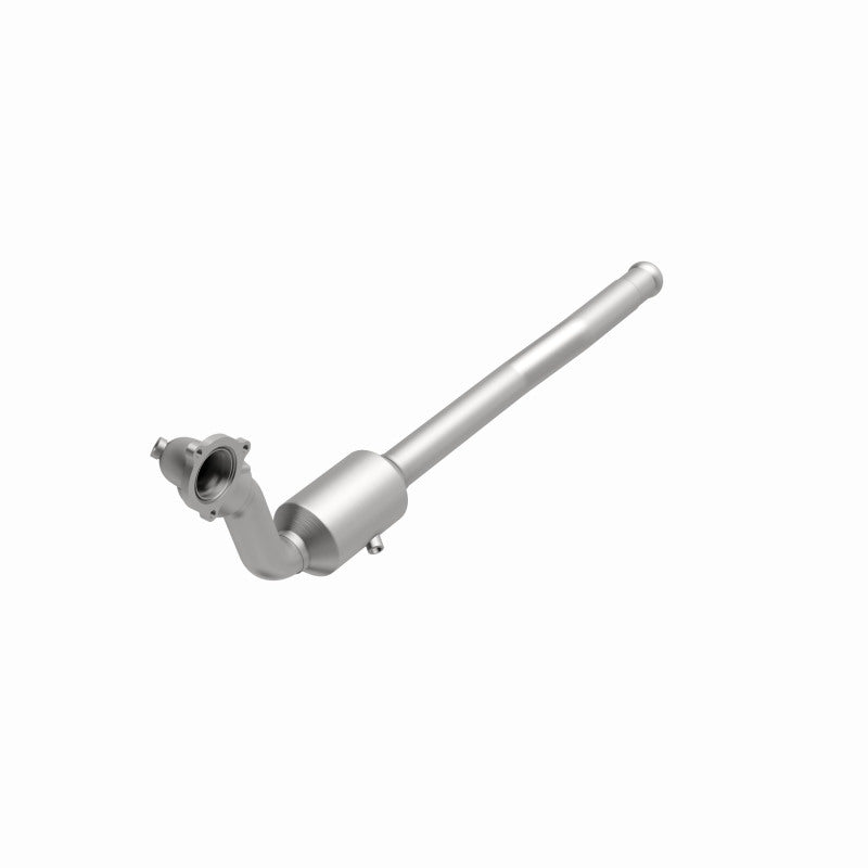 MagnaFlow Direct Fit Catalytic Converter 01-04 Volvo C70 2.4L
