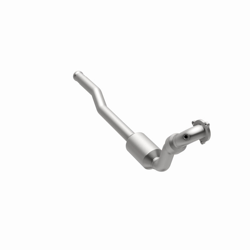MagnaFlow Direct Fit Catalytic Converter 01-04 Volvo C70 2.4L