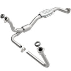 MagnaFlow Direct Fit Catalytic Converter 01-05 Chevy Blazer 4.3L 4WD