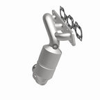 MagnaFlow Direct Fit Catalytic Converter 01-06 Escape 3.0 with oil