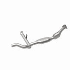 MagnaFlow Direct Fit Catalytic Converter 01 Ford F150 5.4L