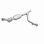 MagnaFlow Direct Fit Catalytic Converter 01 Ford Trucks 5.4L