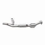 MagnaFlow Direct Fit Catalytic Converter 01 Ford Trucks 5.4L