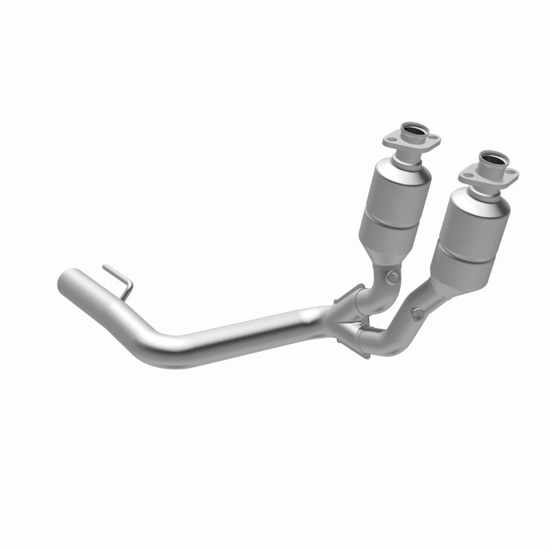 MagnaFlow Direct Fit Catalytic Converter 02-04 Grand Cherokee I6 Front OEM