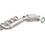 MagnaFlow Direct Fit Catalytic Converter 02-04 VW Passat 4.0L