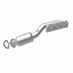 MagnaFlow Direct Fit Catalytic Converter 02-04 VW Passat 4.0L