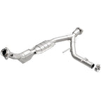 MagnaFlow Direct Fit Catalytic Converter 03-04 Ford Expedition 5.4L V8 Passenger Side