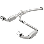 MagnaFlow Direct Fit Catalytic Converter 03- Chevy Express 4.3L/5.4L