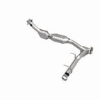 MagnaFlow Direct Fit Catalytic Converter 03 Lincoln Navigator 5.4L