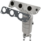 MagnaFlow Direct Fit Catalytic Converter 04-05 Suz Verona2.5 Manifold Front