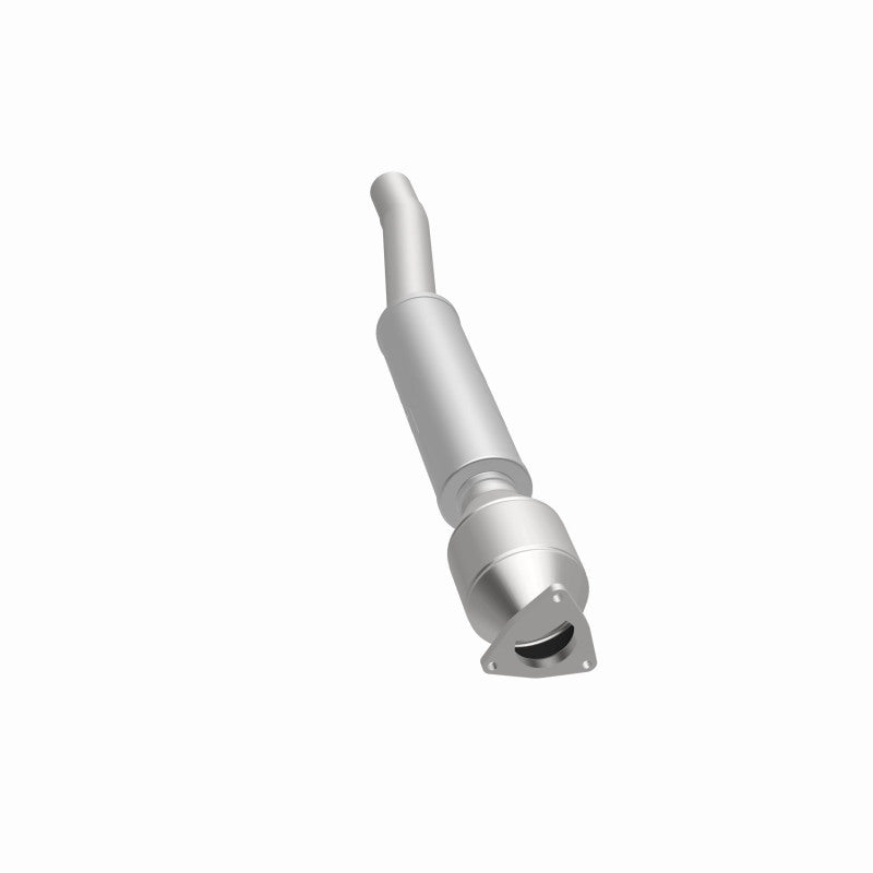 MagnaFlow Direct Fit Catalytic Converter 04/06 VW Phaeton 4.2L Rear Driver Side