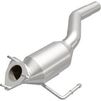MagnaFlow Direct Fit Catalytic Converter 04-07 VW Touareg 4.2L Driver Side
