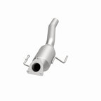 MagnaFlow Direct Fit Catalytic Converter 04-07 VW Touareg 4.2L Passenger Side