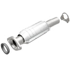 MagnaFlow Direct Fit Catalytic Converter 04 Toyota Sienna 3.3L